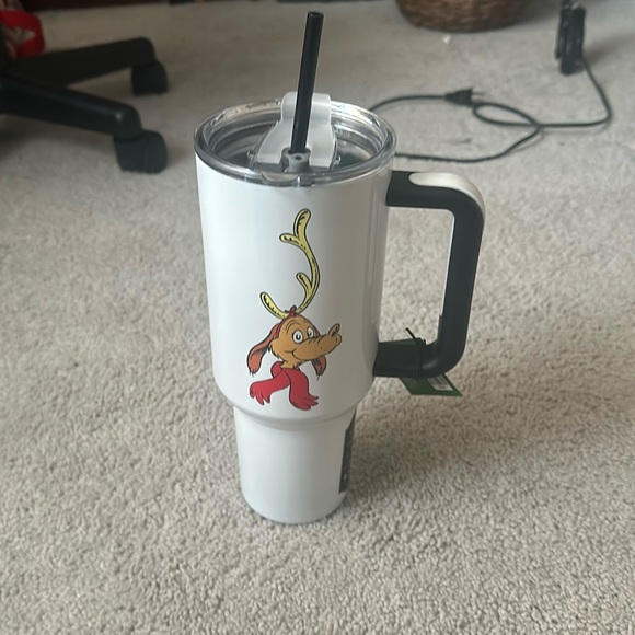 Other - NWT Grinch Max Tumbler